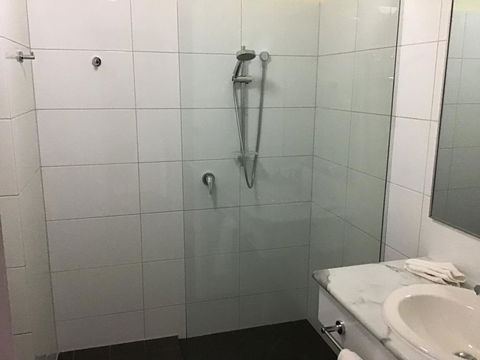Bayview Motel - Sydney 4u 1