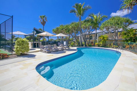 Beach Breakers Resort - Sydney 4u 0