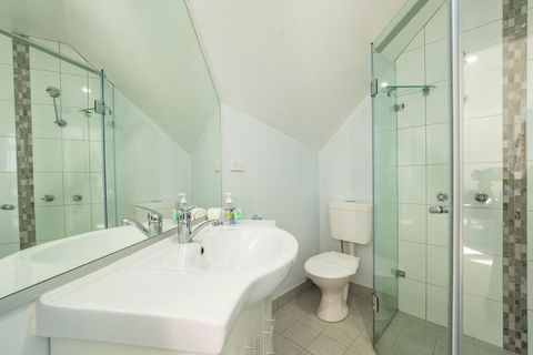Beach Cabins Merimbula - Sydney 4u 1
