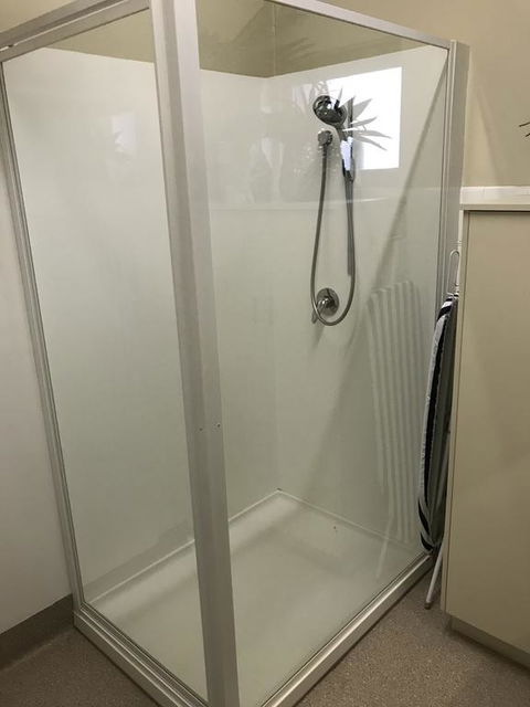Beach Hotel - Accommodation Sydney 1