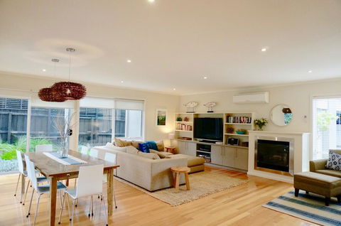 Beachcomber - Sydney 4u 0