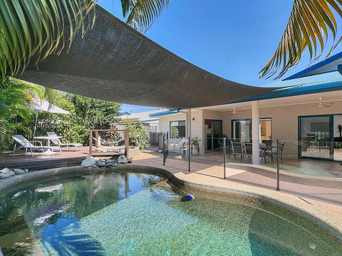 Beachcomber Trinity Beach - Accommodation Sydney 0