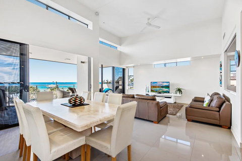 Beaches On Maroochy 1 Beach Parade - Accommodation Sydney 1