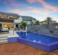 Beachfront 12 - Sydney 4u