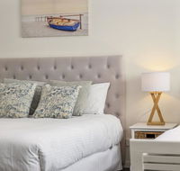Beachfront by the CC - Family friendly plunge pool steps to the beach - Sydney 4u