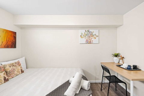 Relaxed Private Double Room In Carramar - Close To Station - Shared Bathroom - Sydney 4u 1