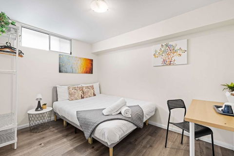 Relaxed Private Double Room In Carramar - Close To Station - Shared Bathroom - Sydney 4u 0