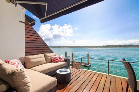 Riverfront Apartment, Perfect Location - Accommodation Sydney 3