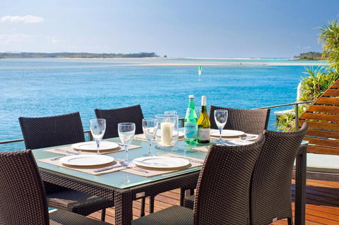 Riverfront Apartment, Perfect Location - Accommodation Sydney 0