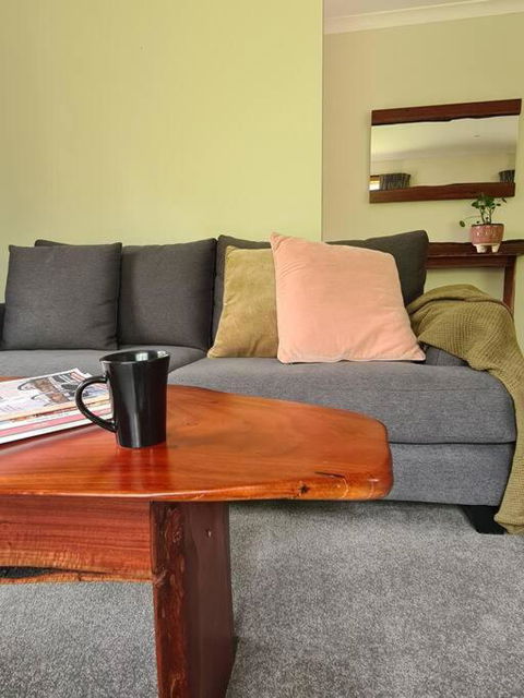 REDGUM RETREAT BRIGHT - Luxury Spa Villa - Accommodation Sydney 3