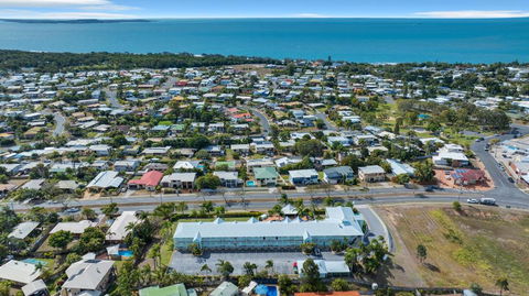 Reef Adventureland Motor Inn - Sydney 4u 2