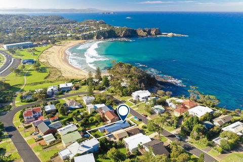 Relax And Reconnect At MaluaBay - Sydney 4u 0