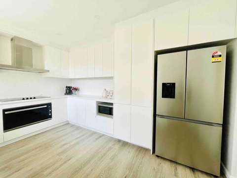 Renovated Charming & Cozy House (Walk To Station) - Sydney Resort 2