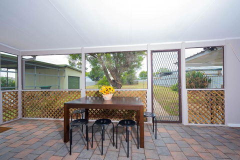 Renovated Little Cottage Aberdare Hunter Valley - Sydney 4u 3
