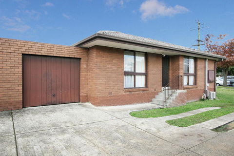 Rent Melbourne - Sydney 4u 1