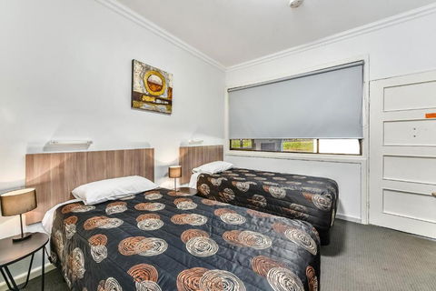 Rest Motels - Sydney 4u 0