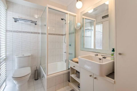 Retreat On George - Accommodation Sydney 1