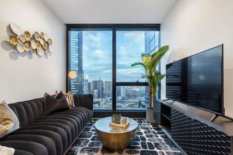 Ritzy Apartment In Iconic Australia 108 With Views - Sydney 4u 1