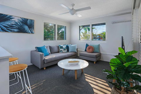 Riverside Location, Noosa Sound - Sydney 4u 2