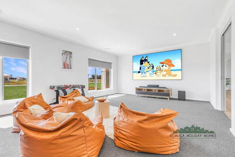 Riverside Meadows - Sydney 4u 1