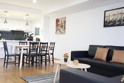 RiverView Spacious 3BR2Bath2Car WifiPoolGym Crown - Sydney 4u 2