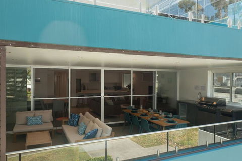 Salty Steves By Experience Jervis Bay - Accommodation Sydney 1