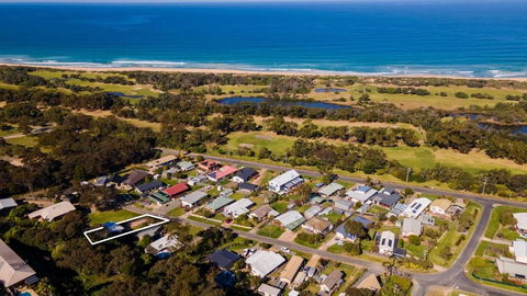 Robin Wood - Accommodation Sydney 0