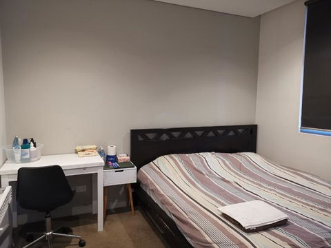 Room With King-size Bed Close To Melbourne CBD & Southern Cross Station - Sydney 4u 0
