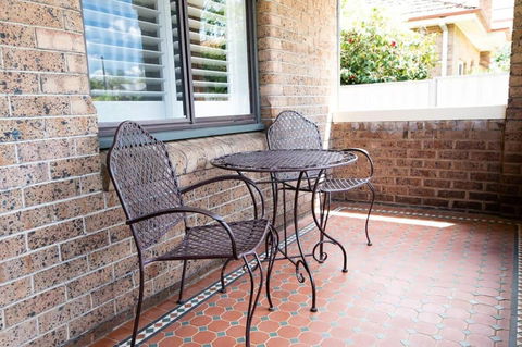 Rose Hill On Hamer, 1940s Charming Cottage Near Cook Park - Sydney 4u 3