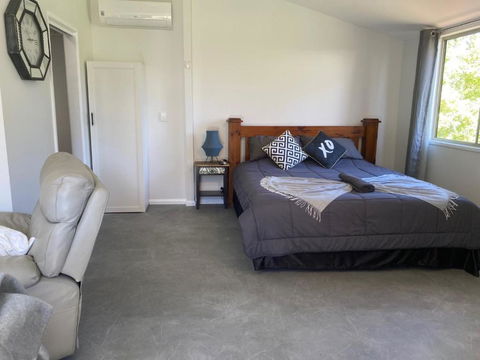Rosehill Cottage And Bush Retreat - Sydney 4u 1