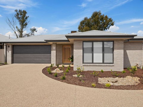 Rosella Retreat - Sydney 4u 0
