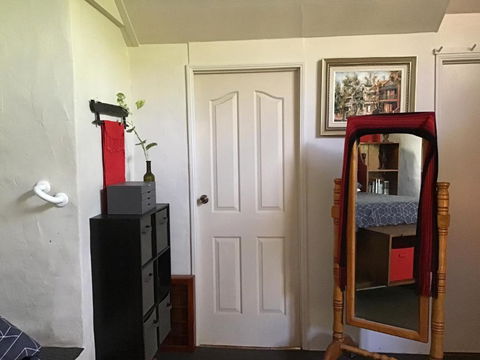 Rossmount Rural Retreat - Sydney 4u 0