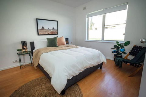 Sahara On AnzacClose - Sydney 4u 0