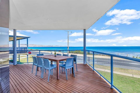 Sail Away - Aldinga Beach - C21 SouthCoast Holidays - Accommodation Sydney 0