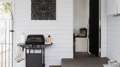 Salamander Sweet Foreshore Drive - Sydney 4u 2