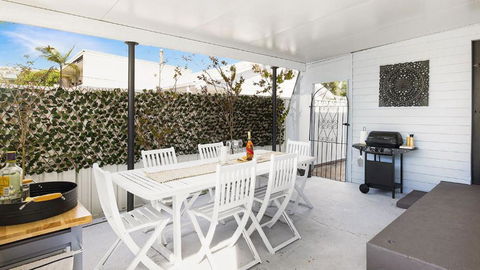 Salamander Sweet Foreshore Drive - Sydney 4u 0