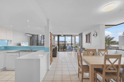 Salty Breeze - Rooftop Terrace & Jacuzzi - Accommodation Sydney 1