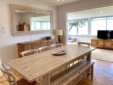 Salty Dog - Accommodation Sydney 0