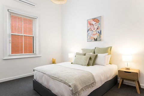 Salty Pines - 3BR House Glenelg South - Sydney 4u 2