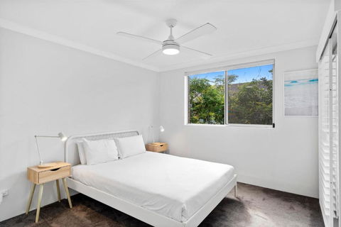 Salty Sea Breeze Apartment 500m To Waters Edge - Accommodation Sydney 2