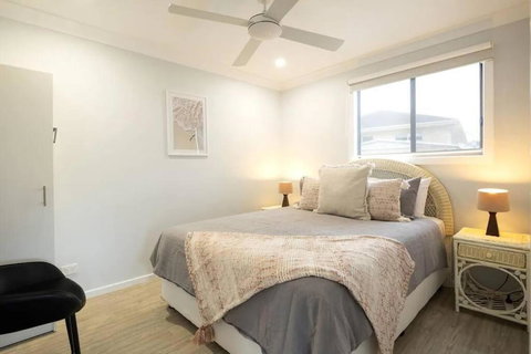 Salty Vibes - Accommodation Sydney 0