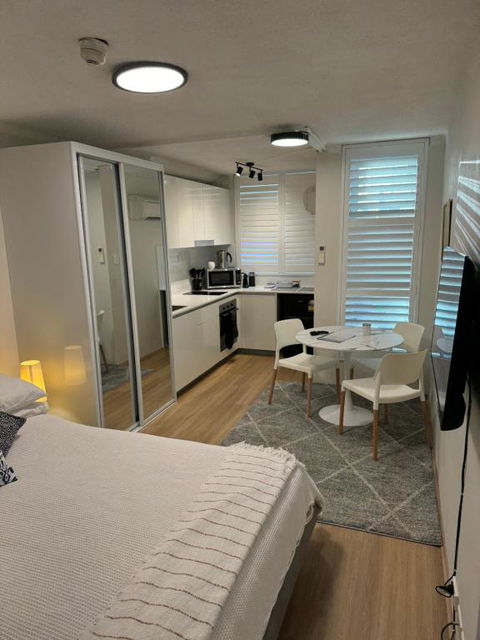 Sam The Central Studio - Accommodation Sydney 0