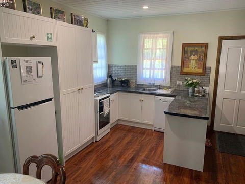Sancreed Cottage - Sydney 4u 3
