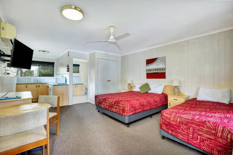 Sanctuary Lakes Fauna Retreat - Accommodation Sydney 3