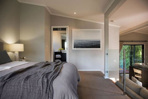 Sanctum - Sydney 4u 3