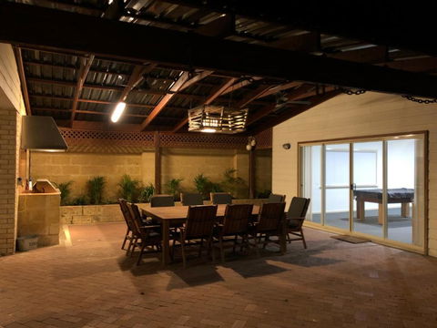 Sand Dunes Experience - Pet Friendly - Accommodation Sydney 3