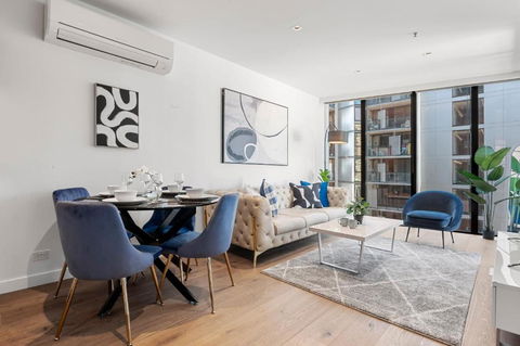 Rooftop Pool Stunning Apt At Marvel Stadium With Free Parking - Accommodation Sydney 0