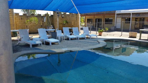 Sandcastle Motel Tin Can Bay - Sydney 4u 3