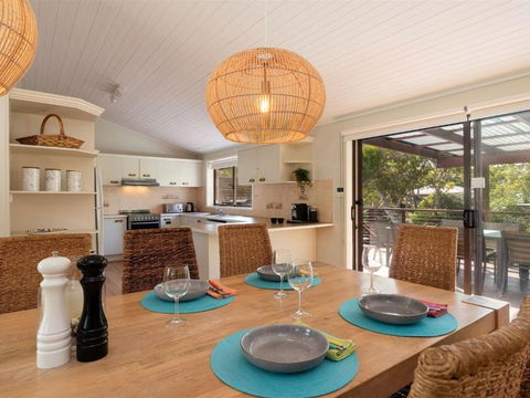 Sandcastles - Accommodation Sydney 3