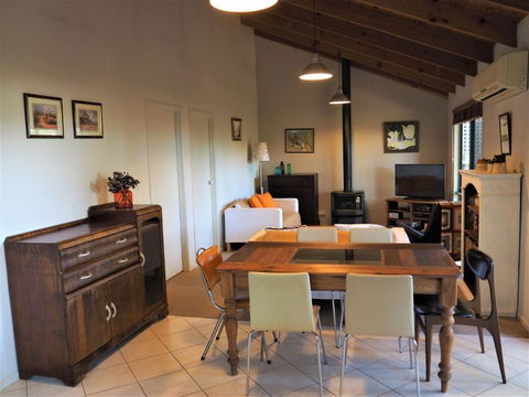 Sandhurst Escape 2 17 - Accommodation Sydney 3